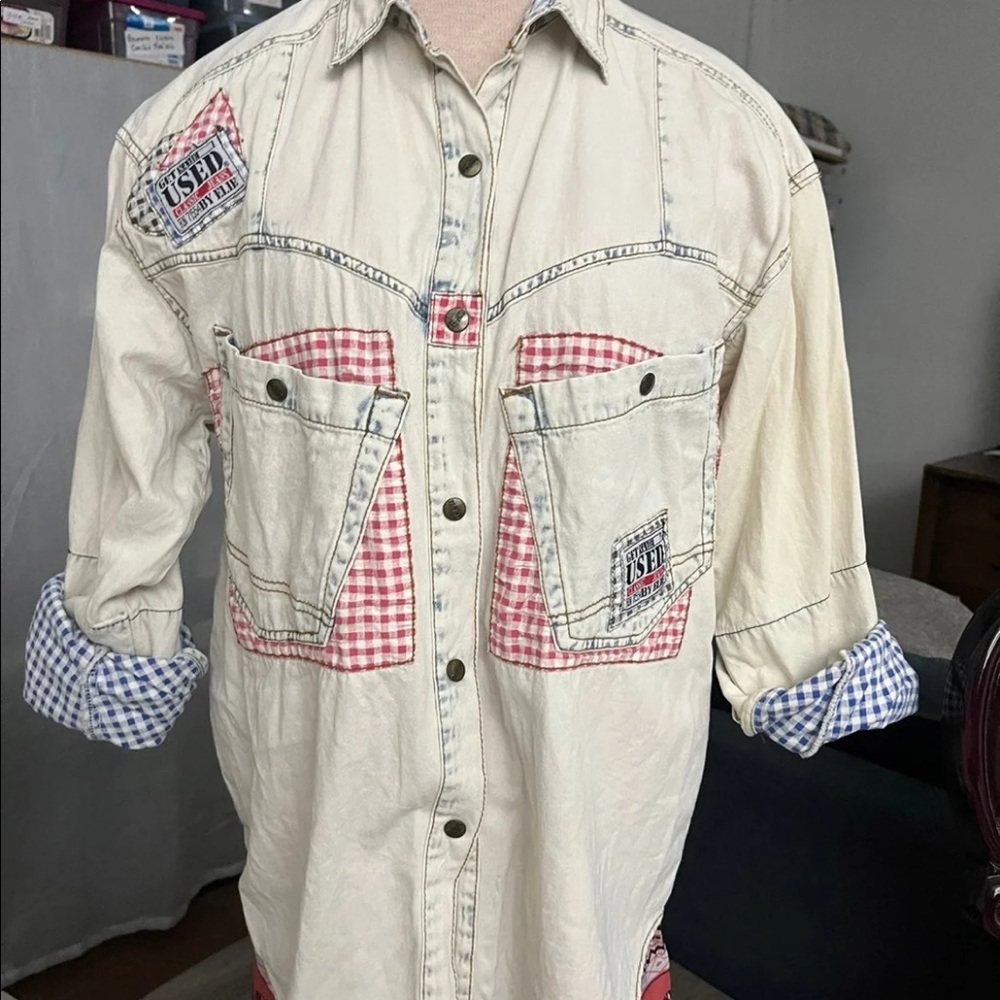 :VTG:Original Used Classic Jeans Snap Shirt On the 90’s